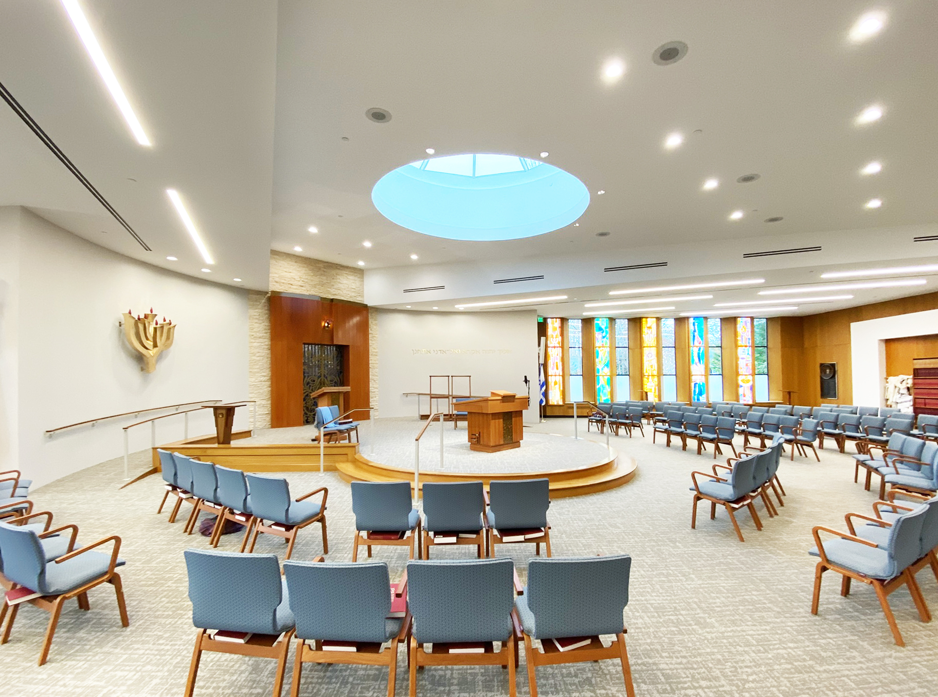 Beth David Synagogue Interior